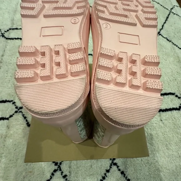 Jamie Kay boots BOGS Ugg 2Y - Picture 9 of 11